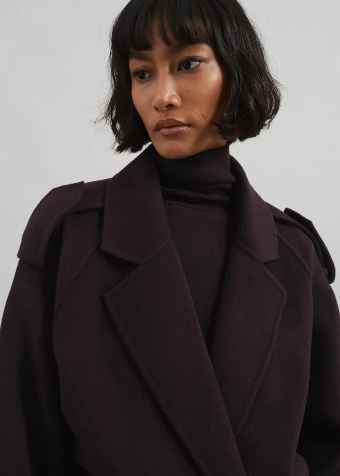 Women Outerwear The Frankie Shop Elys Short Wool Trench 8211 Dark Plum