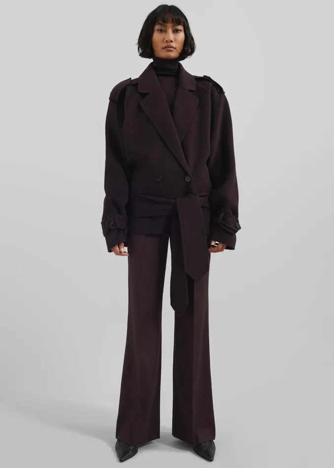 Women Outerwear The Frankie Shop Elys Short Wool Trench 8211 Dark Plum