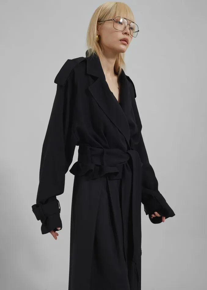 Women Outerwear The Frankie Shop Faven Cropped Trench 8211 Black