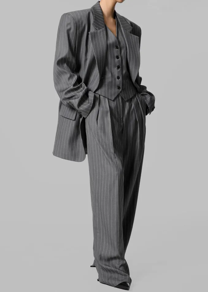 Women Outerwear The Frankie Shop Holland Padded Shoulder Blazer 8211 CharcoalWhite Pinstripe