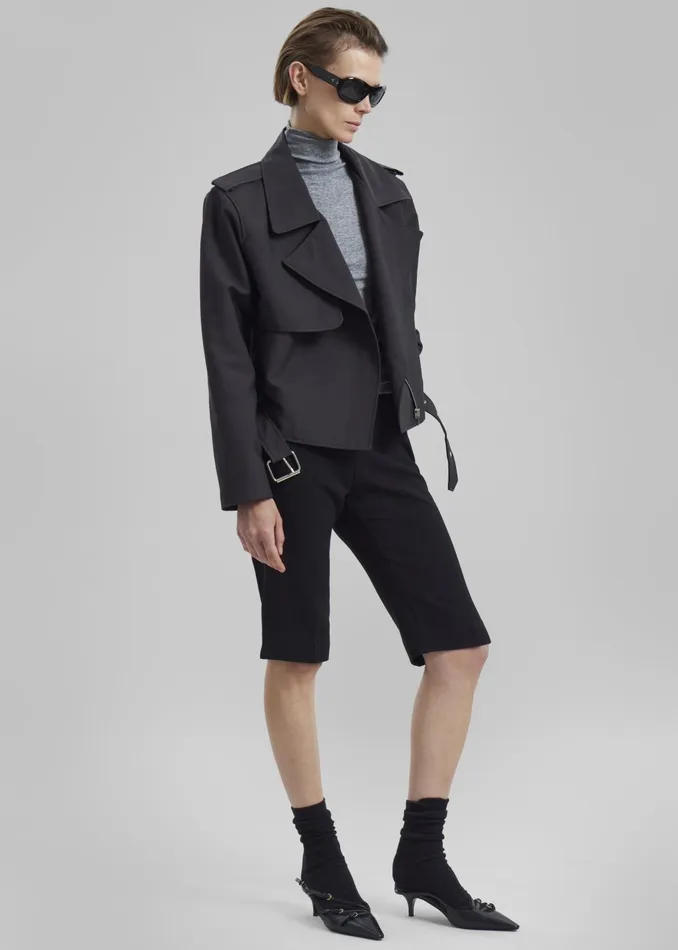 Women Outerwear The Frankie Shop Max Short Trench 8211 Black
