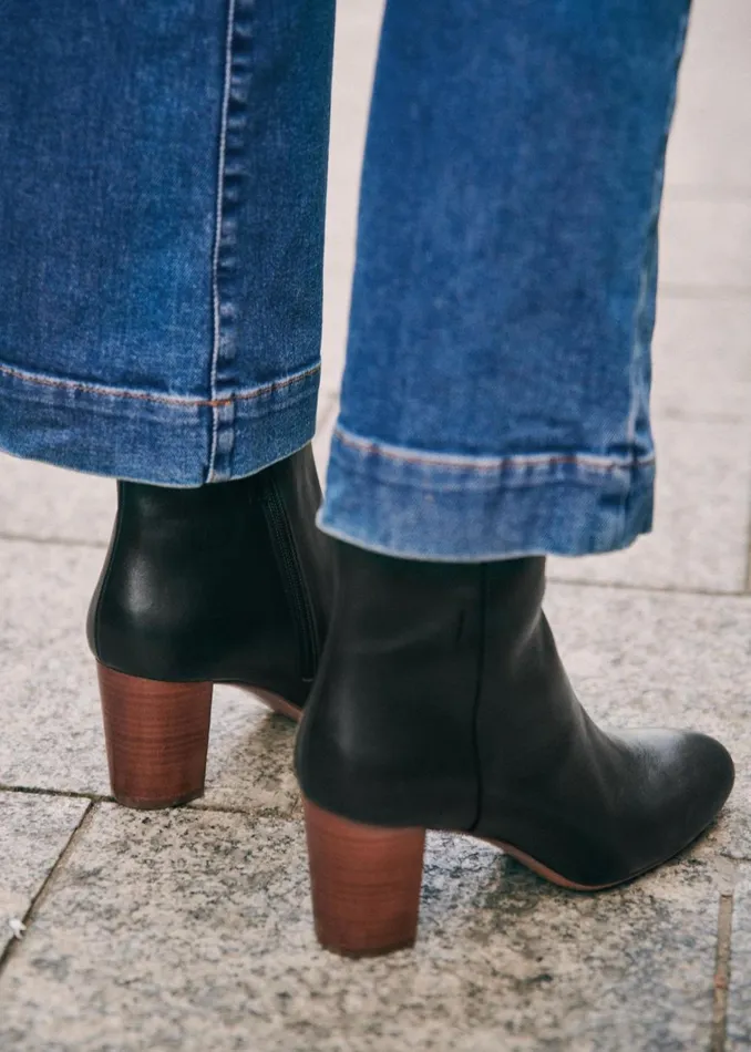 Womens La Boots Smooth Black Szane Boots